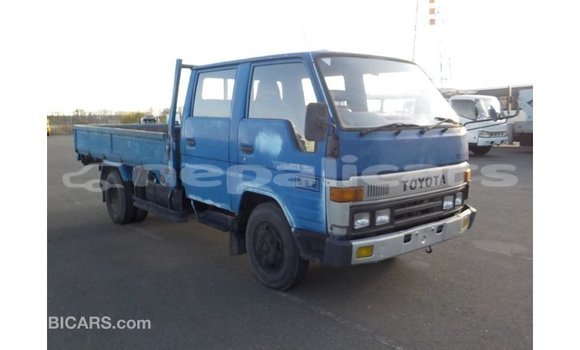 Buy Import Toyota Dyna Blue Car in Import - Dubai in Bagmati Buy Import Toyota Dyna Blue Car in Import - Dubai in Bagmati