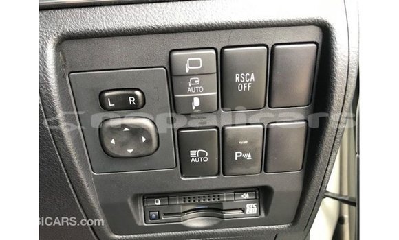 Buy Import Toyota Land Cruiser White Car in Import - Dubai in Bagmati Buy Import Toyota Land Cruiser White Car in Import - Dubai in Bagmati