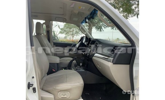 Buy Import Mitsubishi Pajero White Car in Import - Dubai in Bagmati Buy Import Mitsubishi Pajero White Car in Import - Dubai in Bagmati