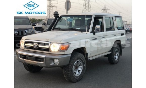 Buy Import Toyota Land Cruiser White Car in Import - Dubai in Bagmati Buy Import Toyota Land Cruiser White Car in Import - Dubai in Bagmati