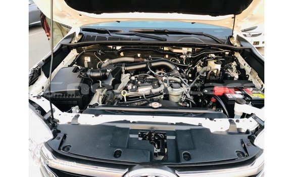 Buy Import Toyota Hilux White Car in Import - Dubai in Bagmati Buy Import Toyota Hilux White Car in Import - Dubai in Bagmati