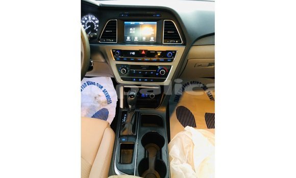 Buy Import Hyundai Sonata Red Car in Import - Dubai in Bagmati Buy Import Hyundai Sonata Red Car in Import - Dubai in Bagmati