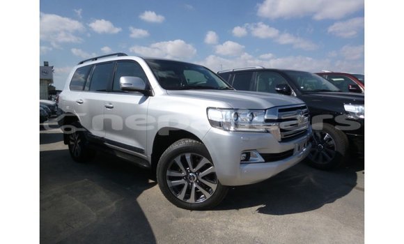 Buy Import Toyota Land Cruiser Other Car in Import - Dubai in Bagmati Buy Import Toyota Land Cruiser Other Car in Import - Dubai in Bagmati