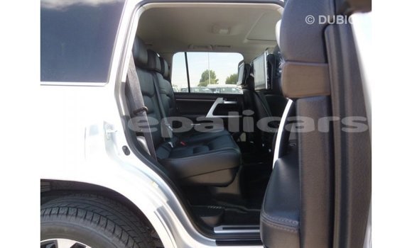 Buy Import Toyota Land Cruiser Other Car in Import - Dubai in Bagmati Buy Import Toyota Land Cruiser Other Car in Import - Dubai in Bagmati