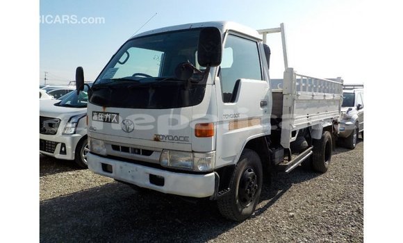 Buy Import Toyota Dyna White Car in Import - Dubai in Bagmati Buy Import Toyota Dyna White Car in Import - Dubai in Bagmati