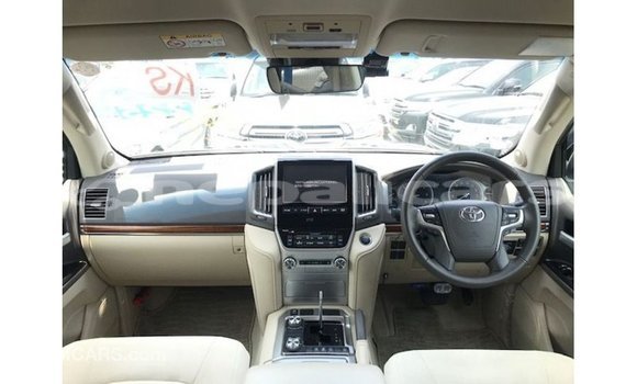 Buy Import Toyota Land Cruiser Red Car in Import - Dubai in Bagmati Buy Import Toyota Land Cruiser Red Car in Import - Dubai in Bagmati