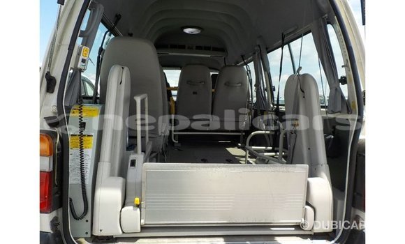 Buy Import Toyota Hiace White Car in Import - Dubai in Bagmati Buy Import Toyota Hiace White Car in Import - Dubai in Bagmati