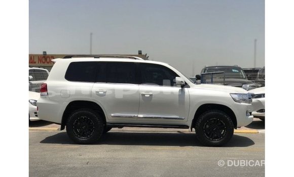 Buy Import Toyota Land Cruiser White Car in Import - Dubai in Bagmati Buy Import Toyota Land Cruiser White Car in Import - Dubai in Bagmati