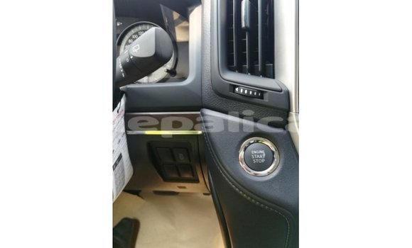 Buy Import Toyota Land Cruiser White Car in Import - Dubai in Bagmati Buy Import Toyota Land Cruiser White Car in Import - Dubai in Bagmati