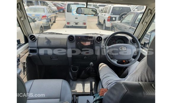 Buy Import Toyota Land Cruiser White Car in Import - Dubai in Bagmati Buy Import Toyota Land Cruiser White Car in Import - Dubai in Bagmati