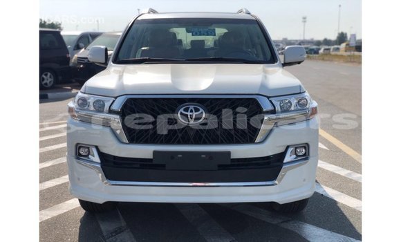 Buy Import Toyota Land Cruiser White Car in Import - Dubai in Bagmati Buy Import Toyota Land Cruiser White Car in Import - Dubai in Bagmati