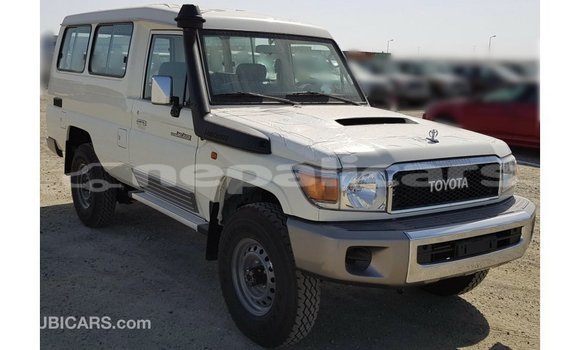 Buy Import Toyota Land Cruiser White Car in Import - Dubai in Bagmati Buy Import Toyota Land Cruiser White Car in Import - Dubai in Bagmati
