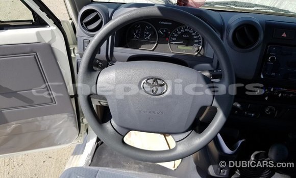 Buy Import Toyota Land Cruiser White Car in Import - Dubai in Bagmati Buy Import Toyota Land Cruiser White Car in Import - Dubai in Bagmati