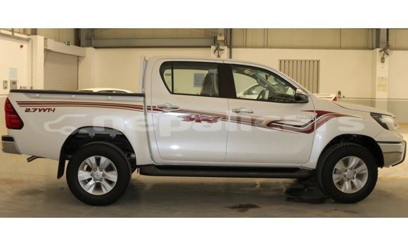 Buy Import Toyota Hilux White Car in Import - Dubai in Bagmati Buy Import Toyota Hilux White Car in Import - Dubai in Bagmati
