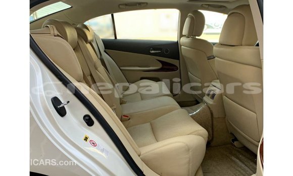 Buy Import Lexus GS White Car in Import - Dubai in Bagmati Buy Import Lexus GS White Car in Import - Dubai in Bagmati