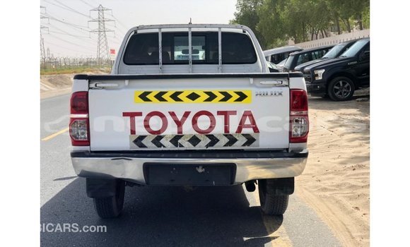 Buy Import Toyota Hilux White Car in Import - Dubai in Bagmati Buy Import Toyota Hilux White Car in Import - Dubai in Bagmati