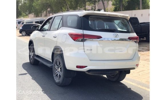 Buy Import Toyota Fortuner White Car in Import - Dubai in Bagmati Buy Import Toyota Fortuner White Car in Import - Dubai in Bagmati