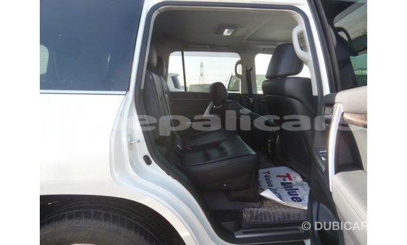 Buy Import Toyota Land Cruiser White Car in Import - Dubai in Bagmati Buy Import Toyota Land Cruiser White Car in Import - Dubai in Bagmati