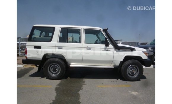 Buy Import Toyota Land Cruiser White Car in Import - Dubai in Bagmati Buy Import Toyota Land Cruiser White Car in Import - Dubai in Bagmati