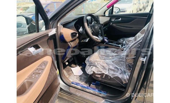 Buy Import Hyundai Santa Fe Green Car in Import - Dubai in Bagmati Buy Import Hyundai Santa Fe Green Car in Import - Dubai in Bagmati