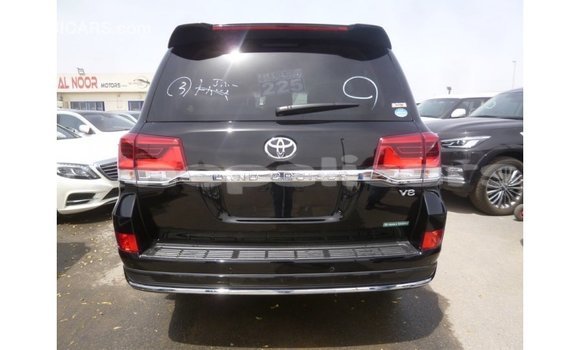 Buy Import Toyota Land Cruiser Black Car in Import - Dubai in Bagmati Buy Import Toyota Land Cruiser Black Car in Import - Dubai in Bagmati