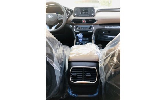 Buy Import Hyundai Santa Fe White Car in Import - Dubai in Bagmati Buy Import Hyundai Santa Fe White Car in Import - Dubai in Bagmati