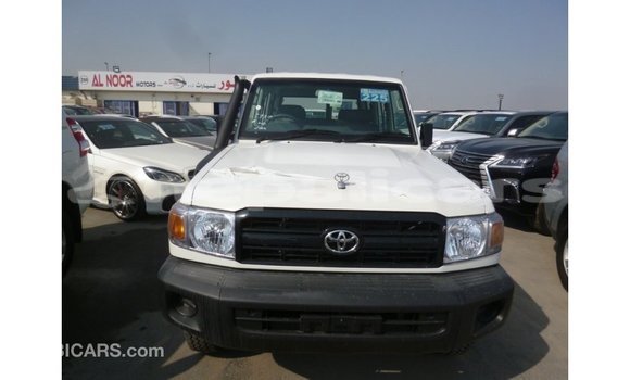 Buy Import Toyota Land Cruiser White Car in Import - Dubai in Bagmati Buy Import Toyota Land Cruiser White Car in Import - Dubai in Bagmati