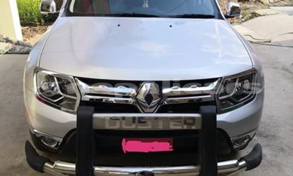 Buy Used Renault Duster Silver Car in Kathmandu in Bagmati Buy Used Renault Duster Silver Car in Kathmandu in Bagmati