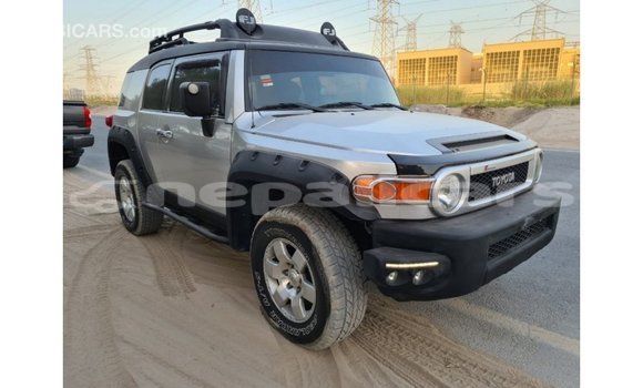 Buy Import Toyota FJ Cruiser Other Car in Import - Dubai in Bagmati Buy Import Toyota FJ Cruiser Other Car in Import - Dubai in Bagmati