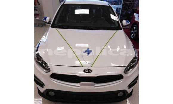 Buy Import Kia Cerato White Car in Import - Dubai in Bagmati Buy Import Kia Cerato White Car in Import - Dubai in Bagmati