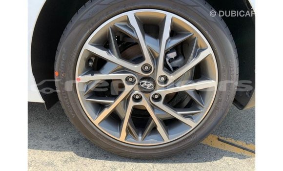 Buy Import Hyundai Elantra White Car in Import - Dubai in Bagmati Buy Import Hyundai Elantra White Car in Import - Dubai in Bagmati