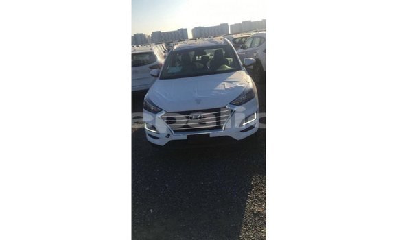 Buy Import Hyundai Tucson White Car in Import - Dubai in Bagmati Buy Import Hyundai Tucson White Car in Import - Dubai in Bagmati