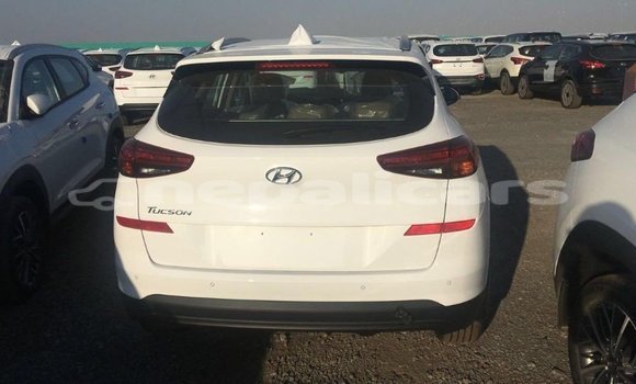 Buy Import Hyundai Tucson White Car in Import - Dubai in Bagmati Buy Import Hyundai Tucson White Car in Import - Dubai in Bagmati
