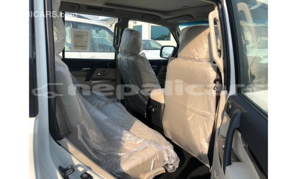 Buy Import Mitsubishi Pajero Black Car in Import - Dubai in Bagmati Buy Import Mitsubishi Pajero Black Car in Import - Dubai in Bagmati