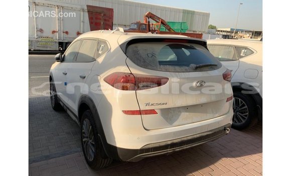 Buy Import Hyundai Tucson White Car in Import - Dubai in Bagmati Buy Import Hyundai Tucson White Car in Import - Dubai in Bagmati