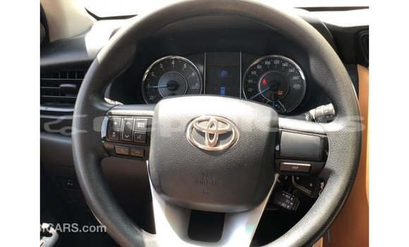 Buy Import Toyota Fortuner White Car in Import - Dubai in Bagmati Buy Import Toyota Fortuner White Car in Import - Dubai in Bagmati