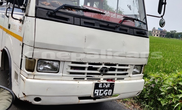 Buy Used Toyota DA White Truck in Chitwan in Narayani Buy Used Toyota DA White Truck in Chitwan in Narayani