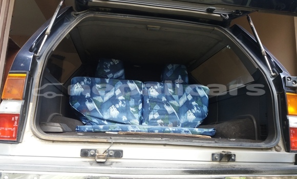 Buy Used Nissan Pathfinder Blue Car in Kathmandu in Bagmati