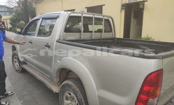 Buy Used Toyota Hiluxe VIGO Silver Car in Lalitpur in Bagmati Buy Used Toyota Hiluxe VIGO Silver Car in Lalitpur in Bagmati