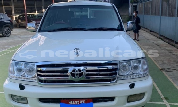 Buy Used Toyota Land Cruiser White Car in Kathmandu in Bagmati Buy Used Toyota Land Cruiser White Car in Kathmandu in Bagmati