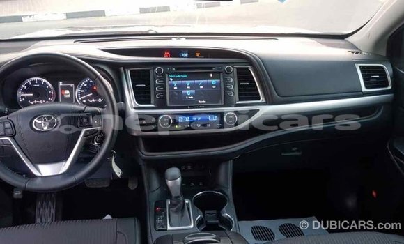 Buy Import Toyota Highlander Other Car in Import - Dubai in Bagmati Buy Import Toyota Highlander Other Car in Import - Dubai in Bagmati