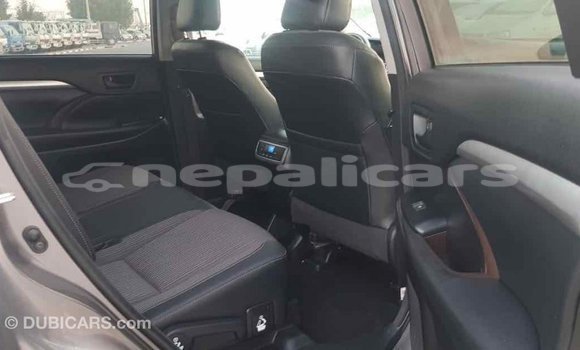 Buy Import Toyota Highlander Other Car in Import - Dubai in Bagmati Buy Import Toyota Highlander Other Car in Import - Dubai in Bagmati