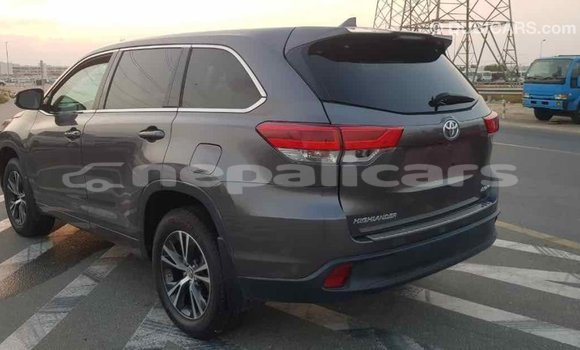 Buy Import Toyota Highlander Other Car in Import - Dubai in Bagmati Buy Import Toyota Highlander Other Car in Import - Dubai in Bagmati