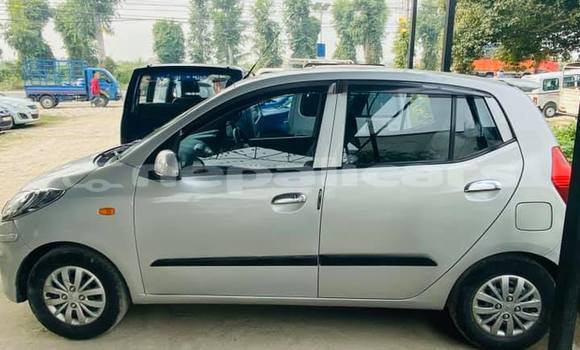 Buy Used Hyundai i10 Silver Car in Bharatpur in Narayani Buy Used Hyundai i10 Silver Car in Bharatpur in Narayani