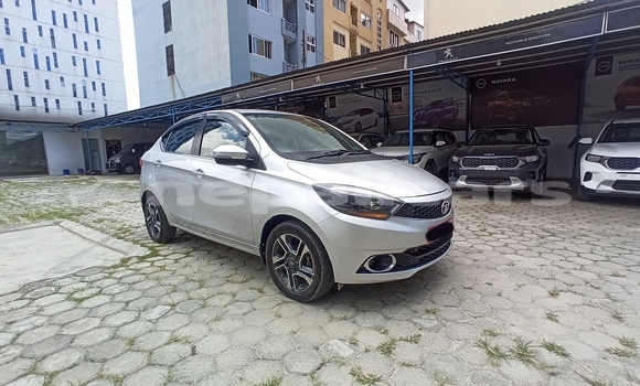 Buy Used TATA Indigo White Car in Kathmandu in Bagmati Buy Used TATA Indigo White Car in Kathmandu in Bagmati