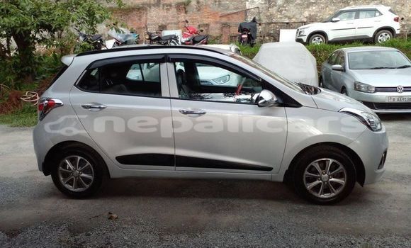Buy Used Hyundai i10 Silver Car in Kathmandu in Bagmati Buy Used Hyundai i10 Silver Car in Kathmandu in Bagmati