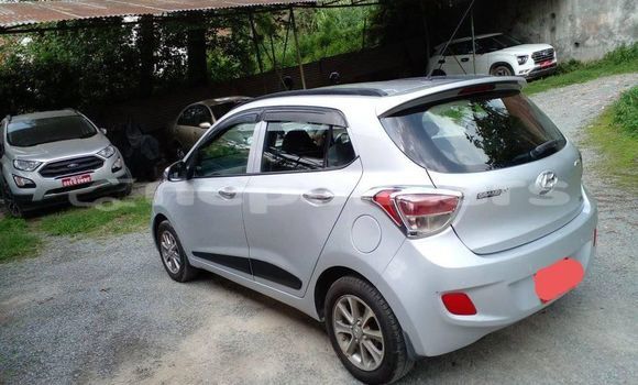 Buy Used Hyundai i10 Silver Car in Kathmandu in Bagmati Buy Used Hyundai i10 Silver Car in Kathmandu in Bagmati