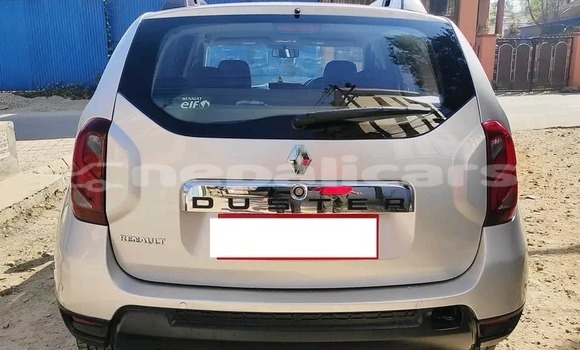 Buy Used Renault Duster Silver Car in Kathmandu in Bagmati Buy Used Renault Duster Silver Car in Kathmandu in Bagmati