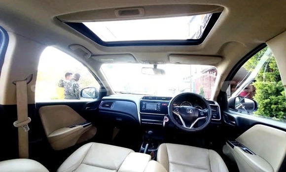 Buy Used Honda City Brown Car in Kathmandu in Bagmati Buy Used Honda City Brown Car in Kathmandu in Bagmati