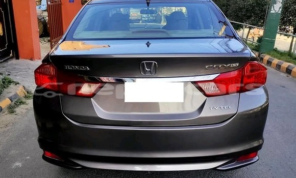 Buy Used Honda City Brown Car in Kathmandu in Bagmati Buy Used Honda City Brown Car in Kathmandu in Bagmati